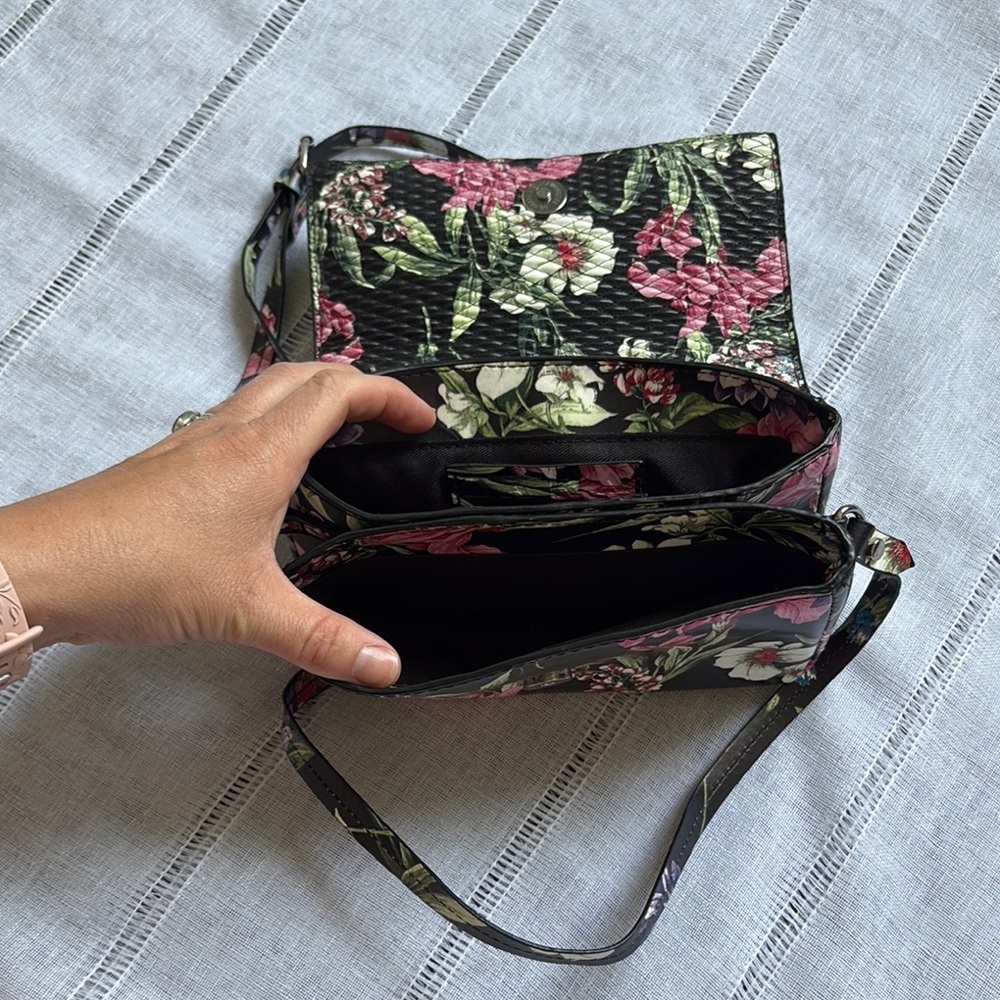 Zara Trafaluc Multicolor Floral Crossbody Bag - Picture 6 of 11